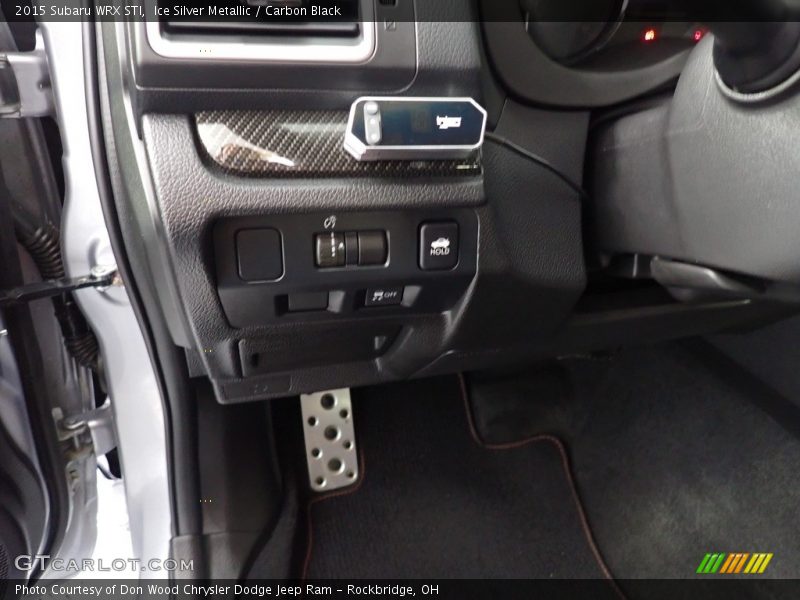 Ice Silver Metallic / Carbon Black 2015 Subaru WRX STI