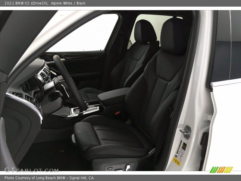 Alpine White / Black 2021 BMW X3 sDrive30i