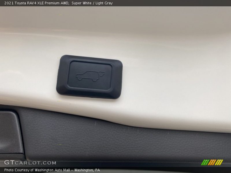 Super White / Light Gray 2021 Toyota RAV4 XLE Premium AWD