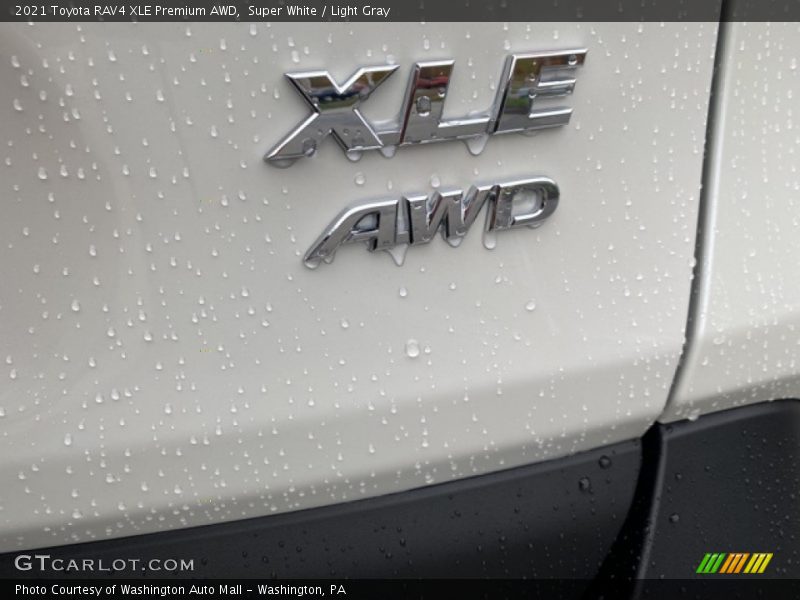 Super White / Light Gray 2021 Toyota RAV4 XLE Premium AWD