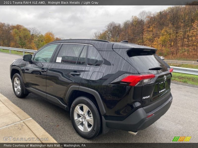 Midnight Black Metallic / Light Gray 2021 Toyota RAV4 XLE AWD