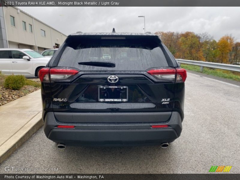 Midnight Black Metallic / Light Gray 2021 Toyota RAV4 XLE AWD