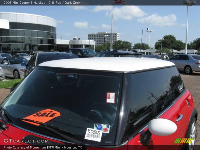 Chili Red / Dark Grey 2005 Mini Cooper S Hardtop
