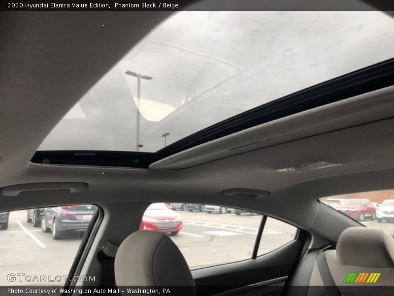 Phantom Black / Beige 2020 Hyundai Elantra Value Edition