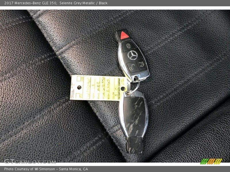 Selenite Grey Metallic / Black 2017 Mercedes-Benz GLE 350