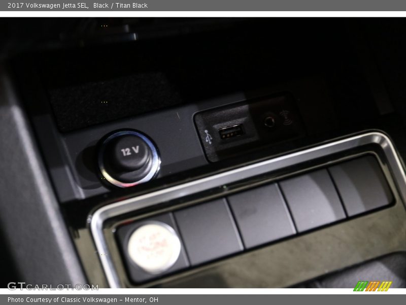 Black / Titan Black 2017 Volkswagen Jetta SEL