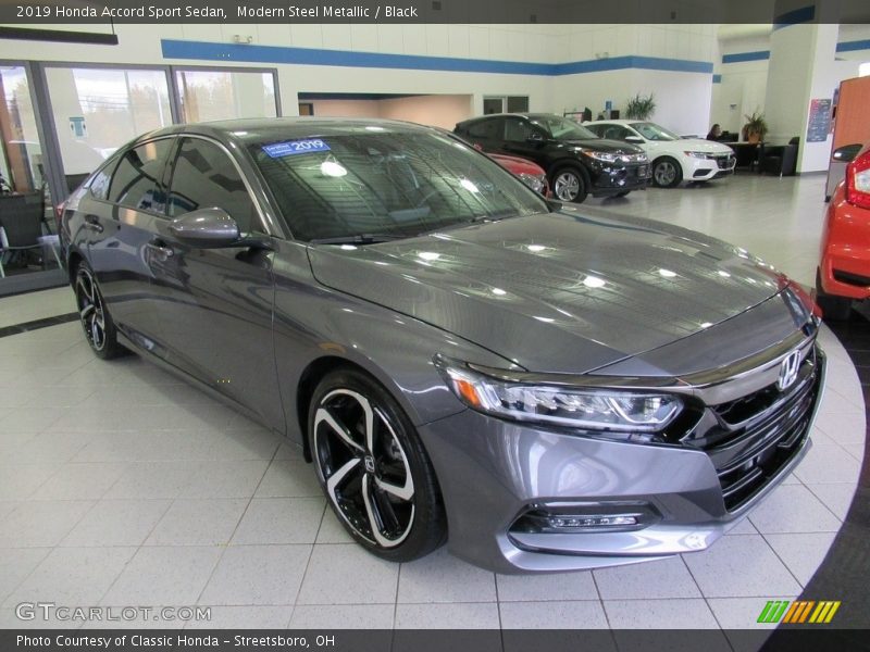 Modern Steel Metallic / Black 2019 Honda Accord Sport Sedan