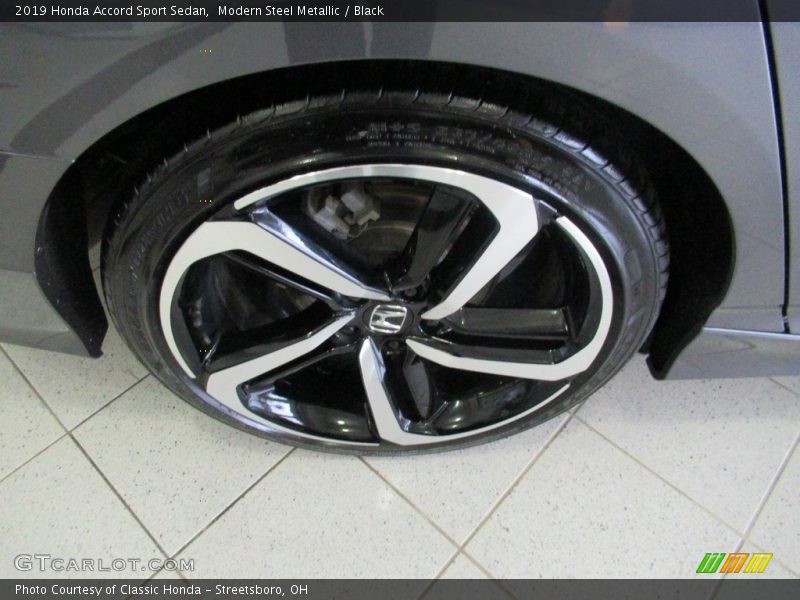 Modern Steel Metallic / Black 2019 Honda Accord Sport Sedan