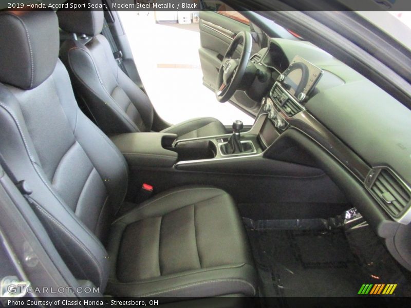 Modern Steel Metallic / Black 2019 Honda Accord Sport Sedan