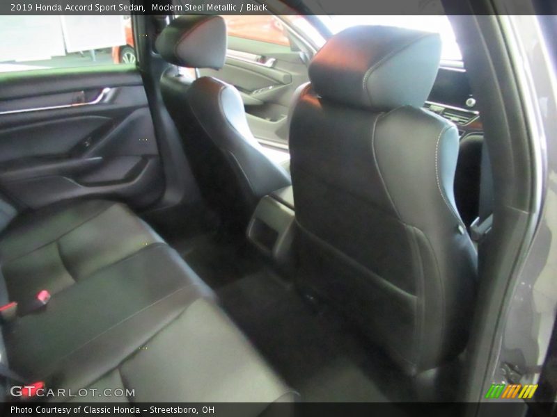 Modern Steel Metallic / Black 2019 Honda Accord Sport Sedan