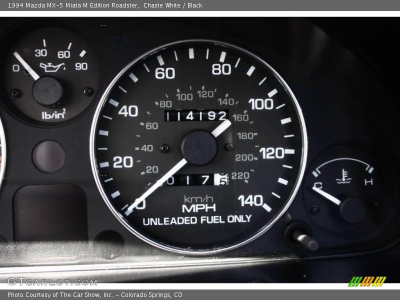 Chaste White / Black 1994 Mazda MX-5 Miata M Edition Roadster