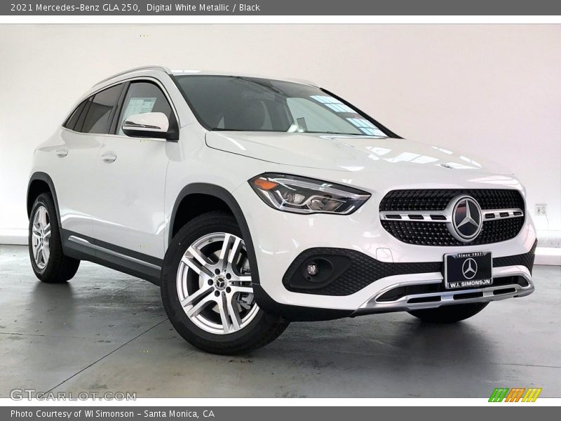 Front 3/4 View of 2021 GLA 250