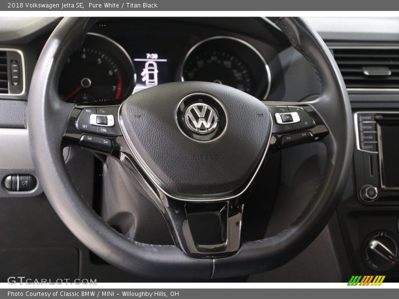 Pure White / Titan Black 2018 Volkswagen Jetta SE