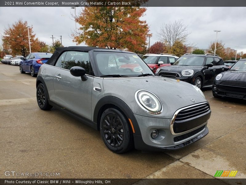Front 3/4 View of 2021 Convertible Cooper