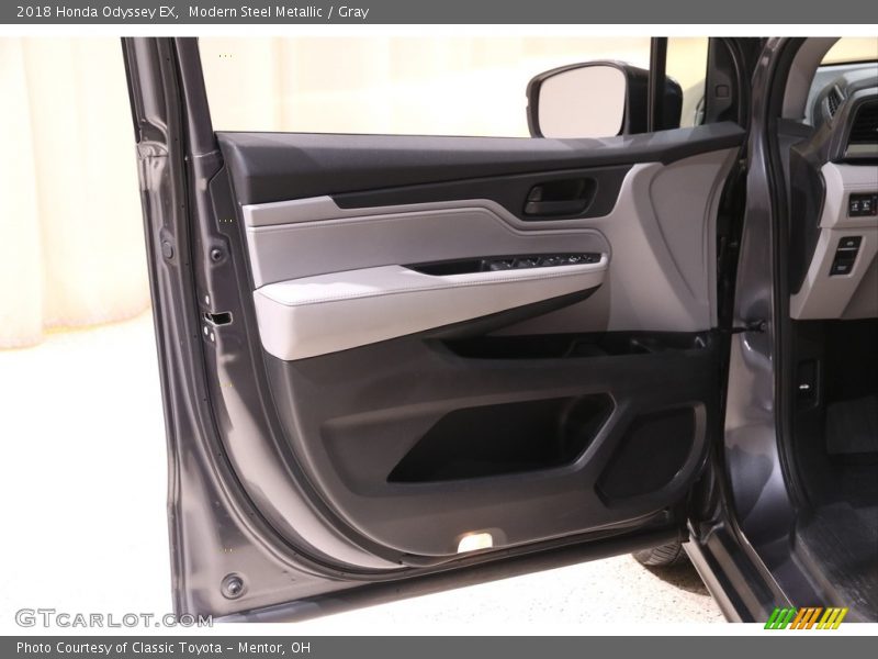 Modern Steel Metallic / Gray 2018 Honda Odyssey EX