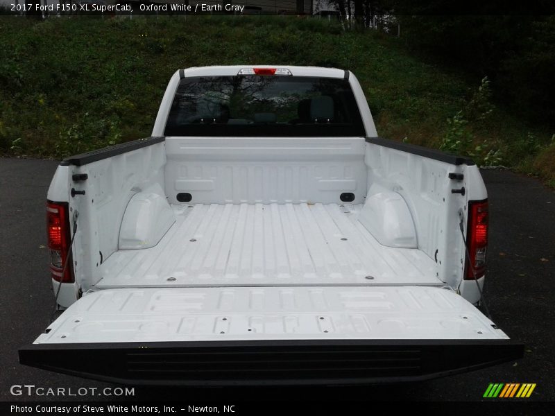 Oxford White / Earth Gray 2017 Ford F150 XL SuperCab