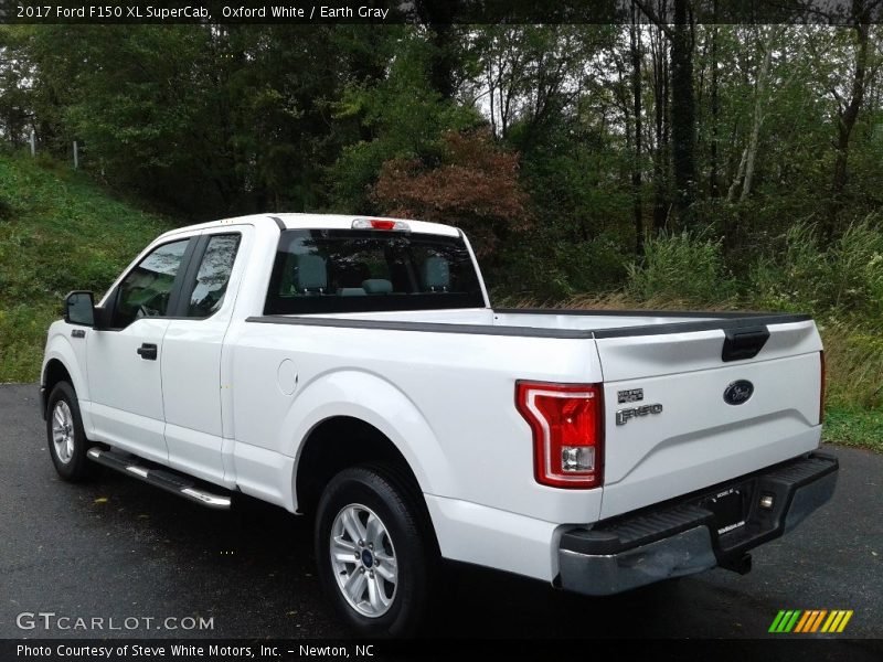 Oxford White / Earth Gray 2017 Ford F150 XL SuperCab