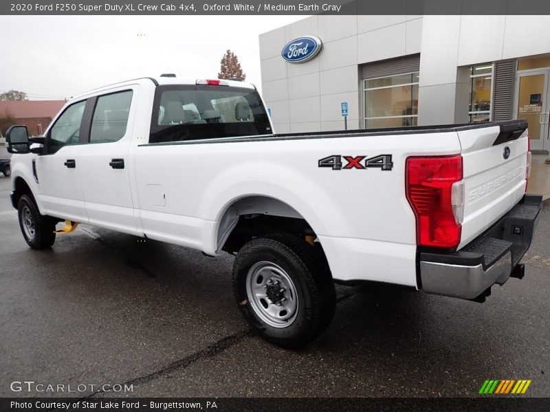 Oxford White / Medium Earth Gray 2020 Ford F250 Super Duty XL Crew Cab 4x4