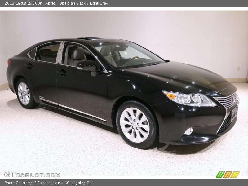Obsidian Black / Light Gray 2013 Lexus ES 300h Hybrid