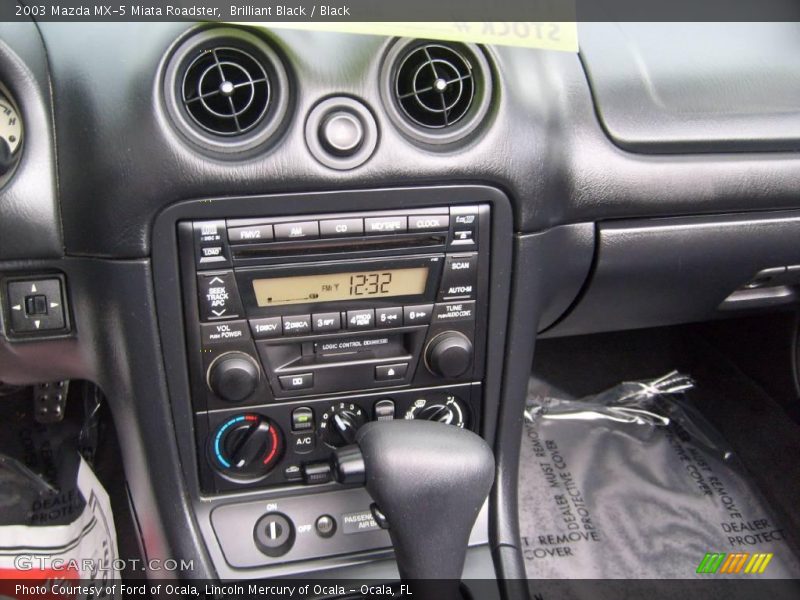 Brilliant Black / Black 2003 Mazda MX-5 Miata Roadster