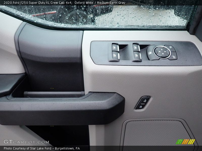 Oxford White / Medium Earth Gray 2020 Ford F250 Super Duty XL Crew Cab 4x4