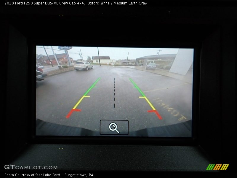 Oxford White / Medium Earth Gray 2020 Ford F250 Super Duty XL Crew Cab 4x4