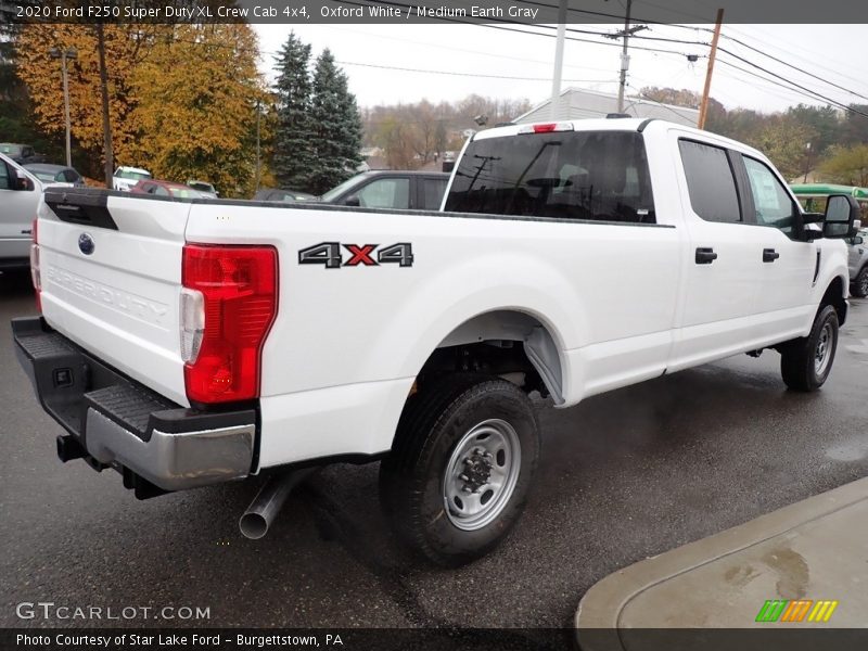 Oxford White / Medium Earth Gray 2020 Ford F250 Super Duty XL Crew Cab 4x4