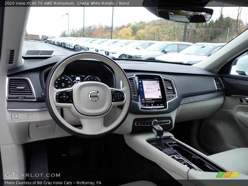 Crystal White Metallic / Blond 2020 Volvo XC90 T6 AWD Momentum