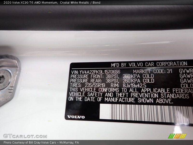 Crystal White Metallic / Blond 2020 Volvo XC90 T6 AWD Momentum