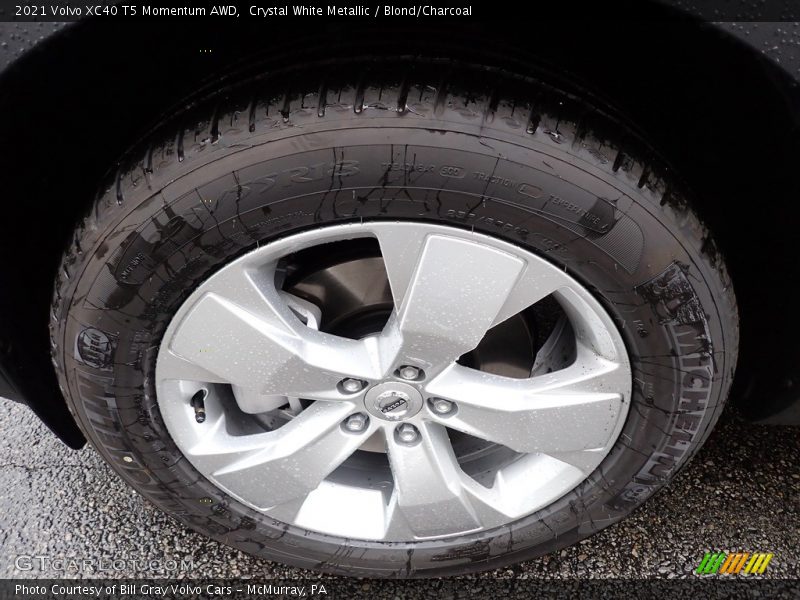  2021 XC40 T5 Momentum AWD Wheel