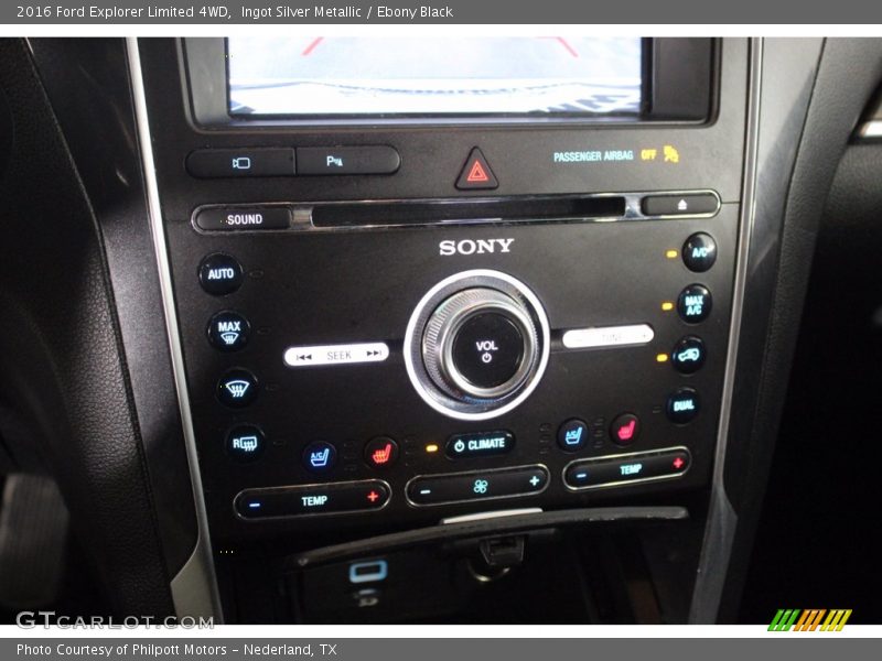 Ingot Silver Metallic / Ebony Black 2016 Ford Explorer Limited 4WD