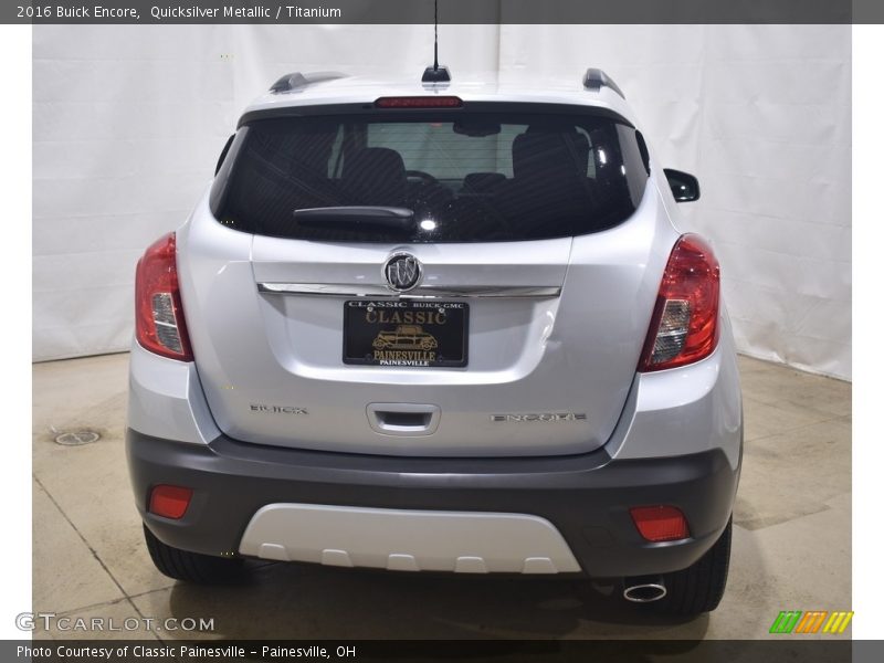 Quicksilver Metallic / Titanium 2016 Buick Encore