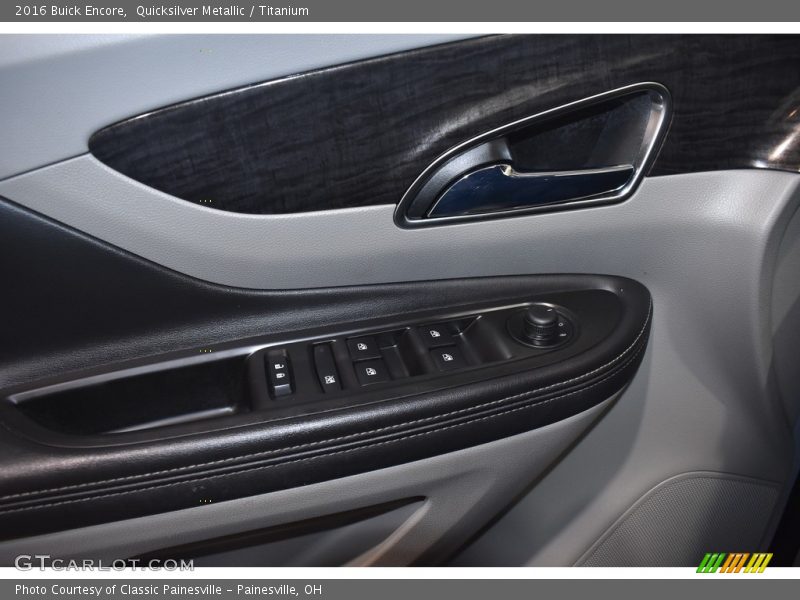 Quicksilver Metallic / Titanium 2016 Buick Encore