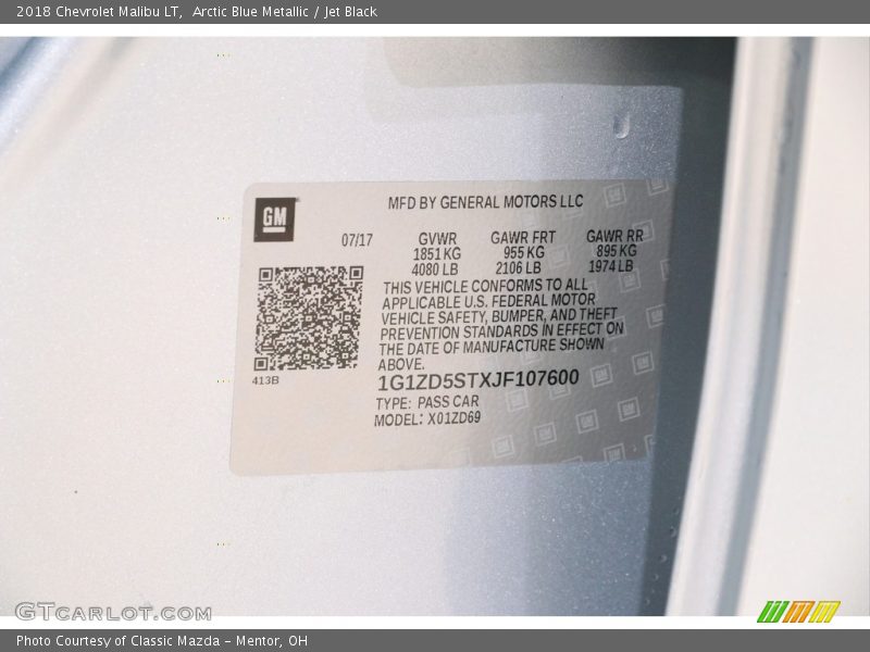 Arctic Blue Metallic / Jet Black 2018 Chevrolet Malibu LT