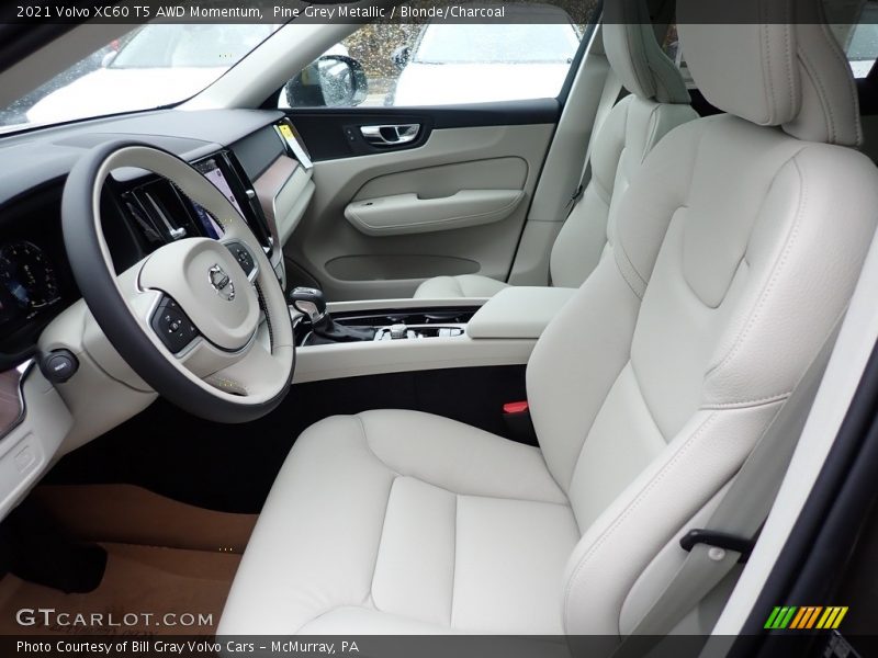 Front Seat of 2021 XC60 T5 AWD Momentum