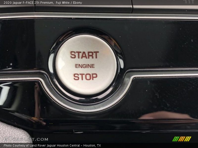 Fuji White / Ebony 2020 Jaguar F-PACE 25t Premium