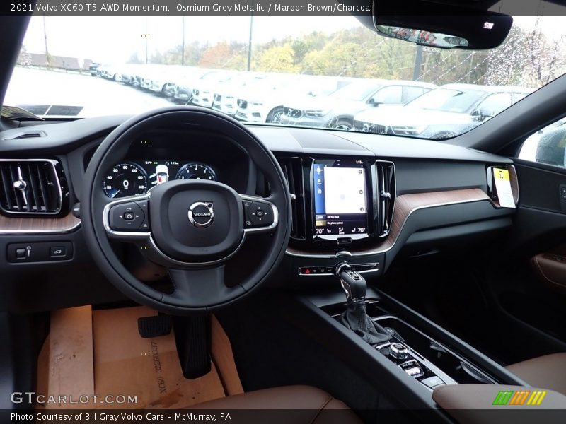 Dashboard of 2021 XC60 T5 AWD Momentum