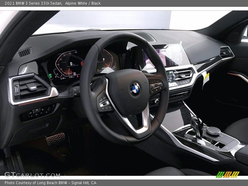 Alpine White / Black 2021 BMW 3 Series 330i Sedan