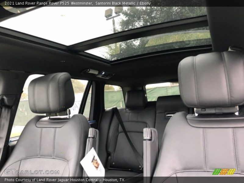 Sunroof of 2021 Range Rover P525 Westminster