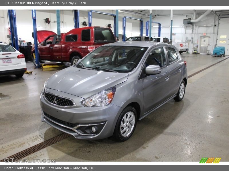 Front 3/4 View of 2017 Mirage SE