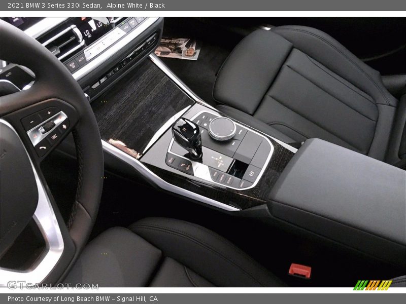 Alpine White / Black 2021 BMW 3 Series 330i Sedan