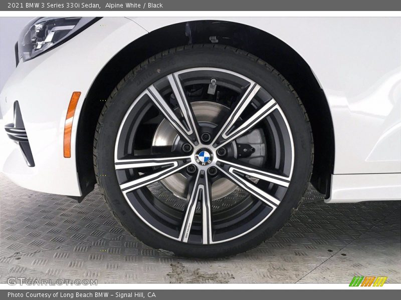 Alpine White / Black 2021 BMW 3 Series 330i Sedan