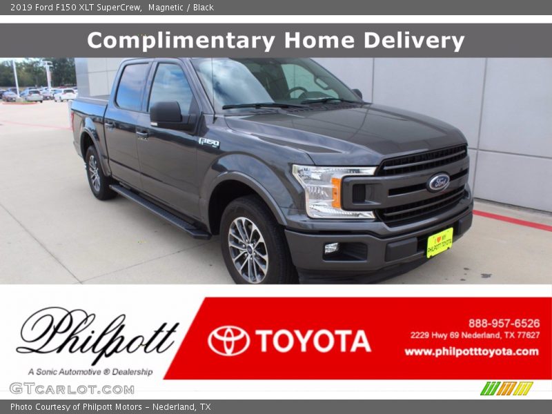 Magnetic / Black 2019 Ford F150 XLT SuperCrew