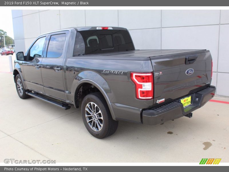 Magnetic / Black 2019 Ford F150 XLT SuperCrew