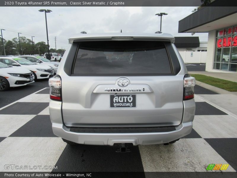 Classic Silver Metallic / Graphite 2020 Toyota 4Runner SR5 Premium