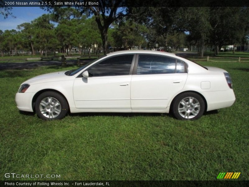 Satin White Pearl / Blond 2006 Nissan Altima 2.5 S