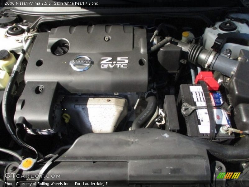 Satin White Pearl / Blond 2006 Nissan Altima 2.5 S
