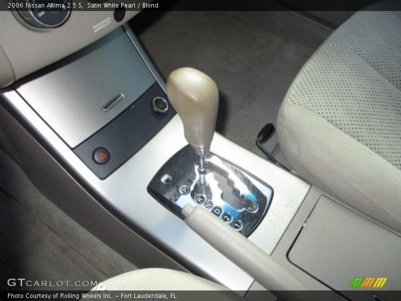 Satin White Pearl / Blond 2006 Nissan Altima 2.5 S