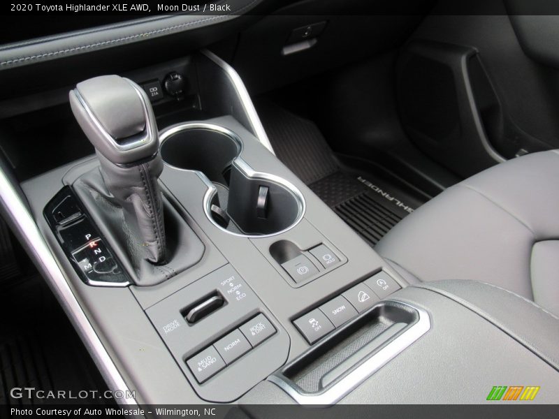 Moon Dust / Black 2020 Toyota Highlander XLE AWD