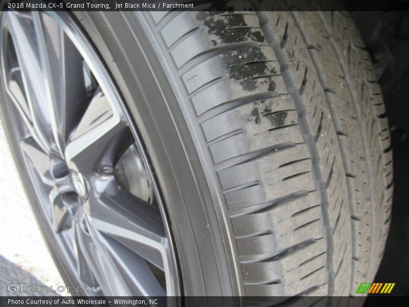 Jet Black Mica / Parchment 2018 Mazda CX-5 Grand Touring